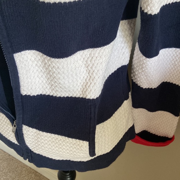 Tommy Hilfiger blue and white hoodie with pockets! Women’s size Medium.  EUC! - Picture 8 of 11